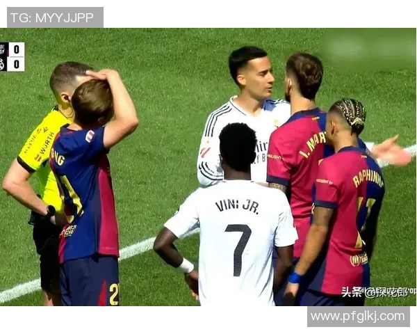 世界杯精彩瞬间拜仁逆转巴萨帽子戏法引爆全场十大进球回顾