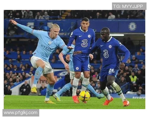 足总杯激战切尔西与曼城战成平局补时进球引爆全场激情时刻回顾