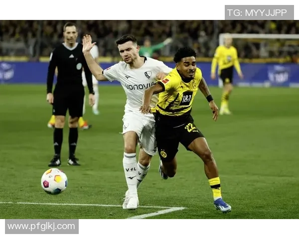 德甲精彩对决多特蒙德与曼联战成平局补时进球点燃全场激情