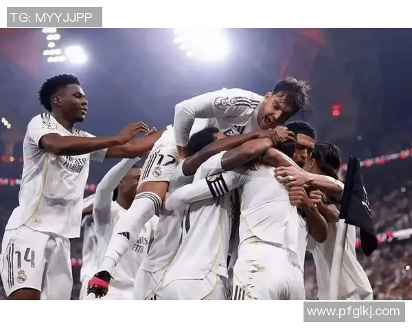 意甲激战：本菲卡大胜皇马红牌争议引发全场热议